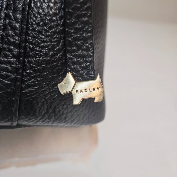 RADLEY LONDON Duke's Place Black Pebbled Leather Med. Compart Crossbody Bag 🐶🏴 - Picture 8 of 15